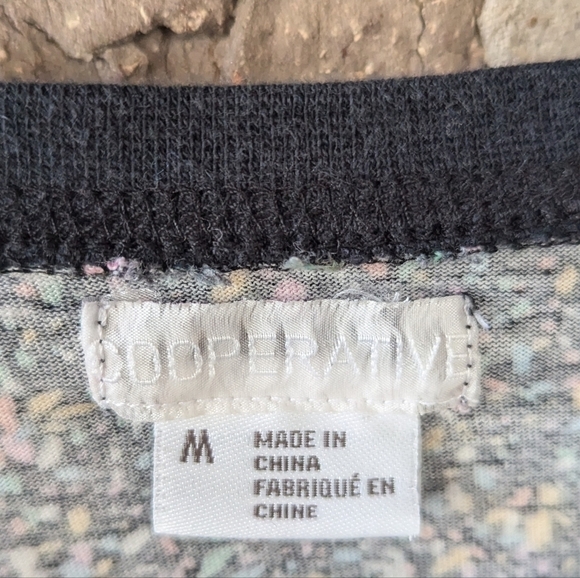 Urban Outfitters Cooperative Confetti Crop Top Pocket Tee Medium - Picture 3 of 6